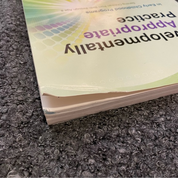 Developmentally Appropriate Practice (3rd Ed) by Carol Copple, Sue Bredekamp - Picture 5 of 10